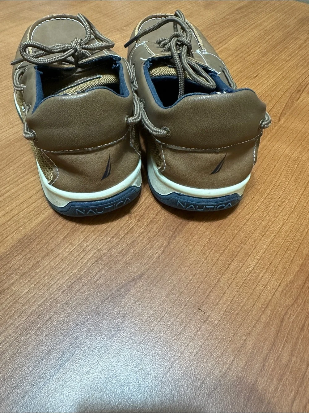 Nautica Men's Brown Leather Boat Shoes with Navy Insole